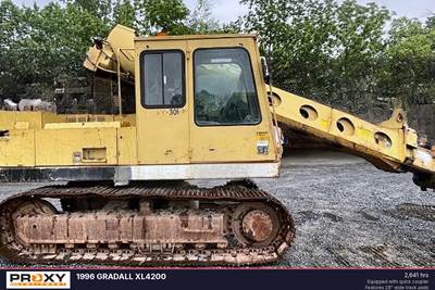 Gradall XL4200 Excavator