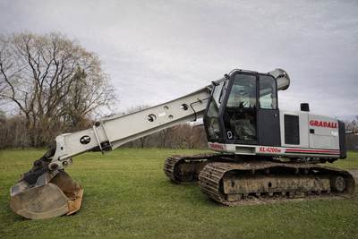Gradall XL4300 III Excavator