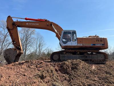 Hitachi EX400LC-3 Excavator