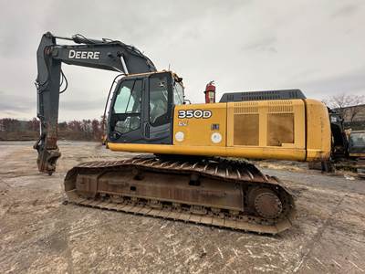 John Deere 350D LC Excavator