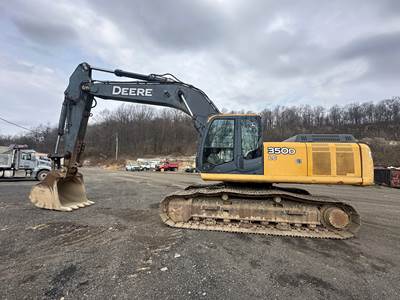 John Deere 350D LC Excavator