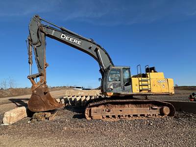 John Deere 450D LC Excavator