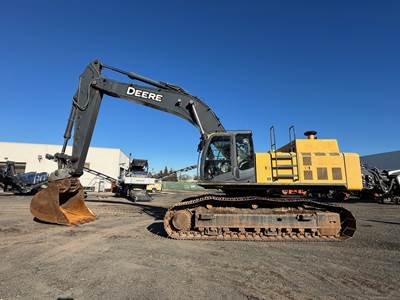 John Deere 450D LC Excavator