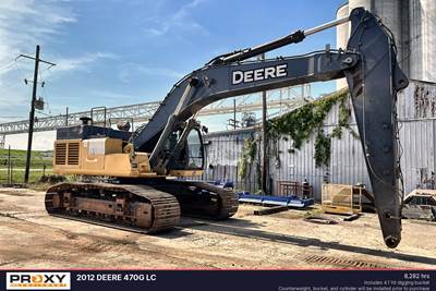 John Deere 470G LC Excavator