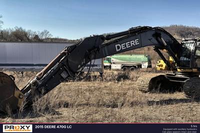 John Deere 470G LC Excavator