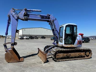 Komatsu PC128UU-1E Excavator