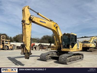 Komatsu PC200LC-7 Excavator