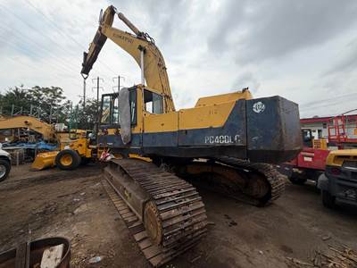 Komatsu PC400LC-3 Excavator