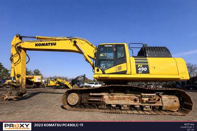 Komatsu PC490LC-11 Excavator