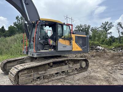 Volvo EC300EL Excavator