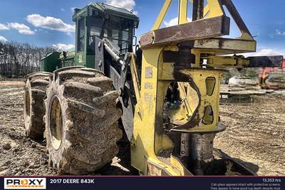 John Deere 843K Feller Buncher