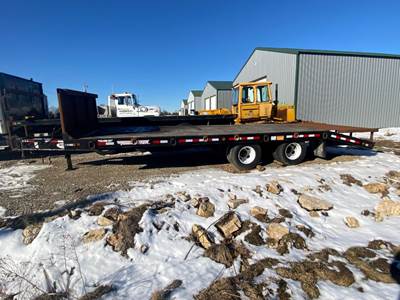 Towmaster T20 Flatbed Trailer