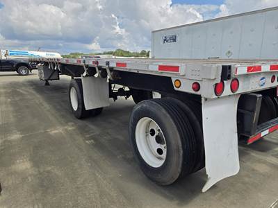 UTILITY 48x102 Flatbed Trailer