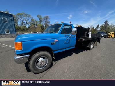 Ford F-350 Flatbed Truck