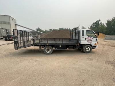 Hyundai HLD150 Flatbed Truck