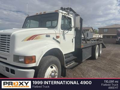 International 4900 Flatbed Truck