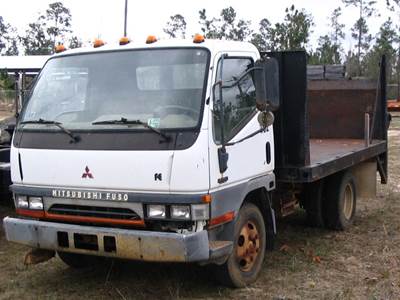 Mitsubishi Fuso Flatbed Truck