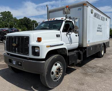Chevrolet C7500 Fuel & Lube Truck