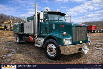 Peterbilt 330 Fuel & Lube Truck