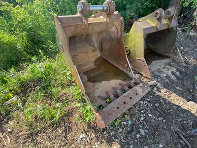 Caterpillar 320E Bucket