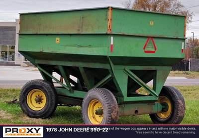 John Deere Grain Cart