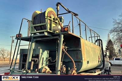 Mack Hydroseeder / Straw Blower
