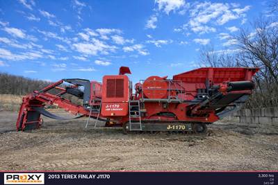 Terex J1170 Tracked Jaw Crusher