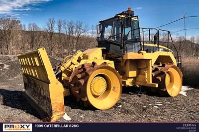 Caterpillar 826G Landfill Compactor