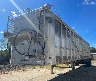 East Live Floor Trailer