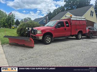 Ford F-250 Lariat Mechanic / Service Truck