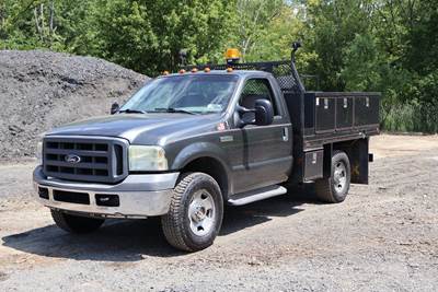 Ford F-350 Mechanic / Service Truck