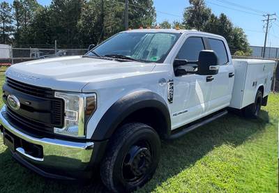 Ford F-450 Mechanic / Service Truck