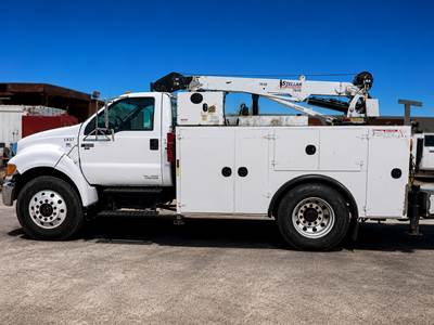 Ford F-650 Mechanic / Service Truck