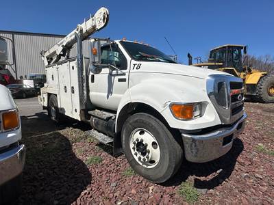 Ford F-750 Mechanic / Service Truck