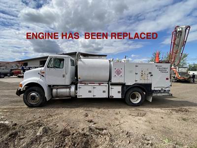 International 8100 Mechanic / Service Truck