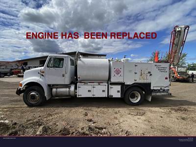 International 8100 Mechanic / Service Truck