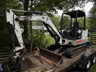 Bobcat X331 Mini Excavator