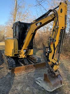 Caterpillar Mini Excavator