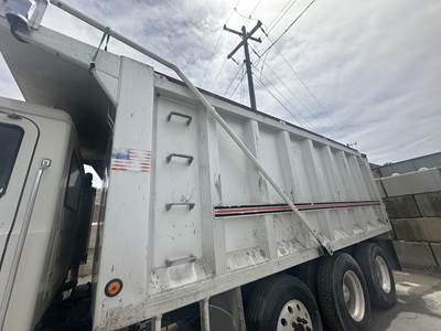 2006 Benson 18FT x 96" Aluminum Dump Body with Hoist & Electric Tarp