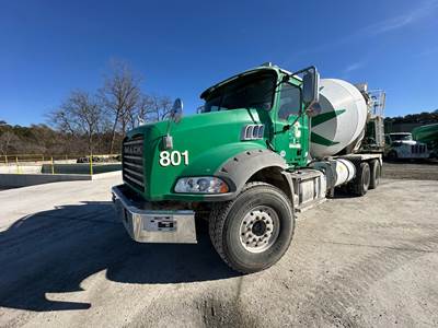 Mack Granite 64B Mixer / Ready Mix / Concrete Truck