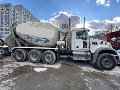 Mack Granite CU713 Mixer / Ready Mix / Concrete Truck