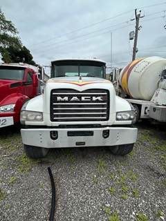 Mack Granite GU713 Mixer / Ready Mix / Concrete Truck