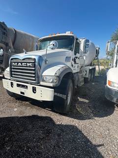 Mack Granite GU713 Mixer / Ready Mix / Concrete Truck