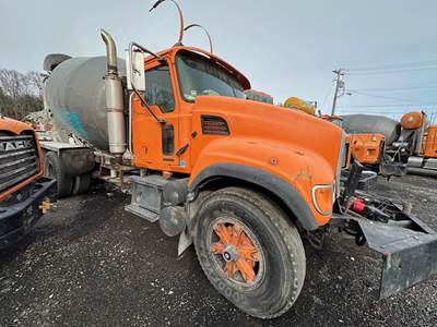 Mack Mixer / Ready Mix / Concrete Truck