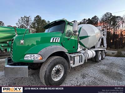 Mack Mixer / Ready Mix / Concrete Truck