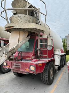 Oshkosh S-GLIDER Mixer / Ready Mix / Concrete Truck