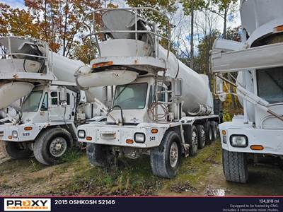 Oshkosh S2146 Mixer / Ready Mix / Concrete Truck