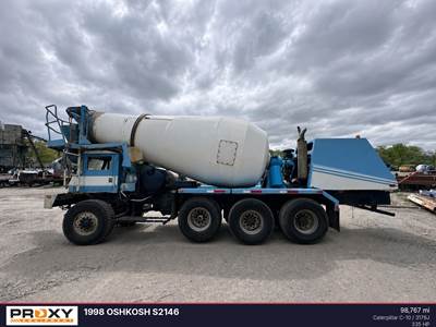 Oshkosh S2146 Mixer / Ready Mix / Concrete Truck