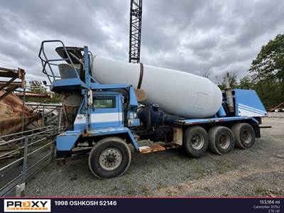 Oshkosh S2146 Mixer / Ready Mix / Concrete Truck