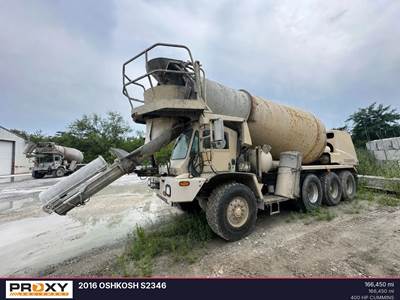 Oshkosh S2346 Mixer / Ready Mix / Concrete Truck